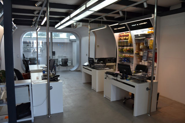 reforma local Evolution Yatch