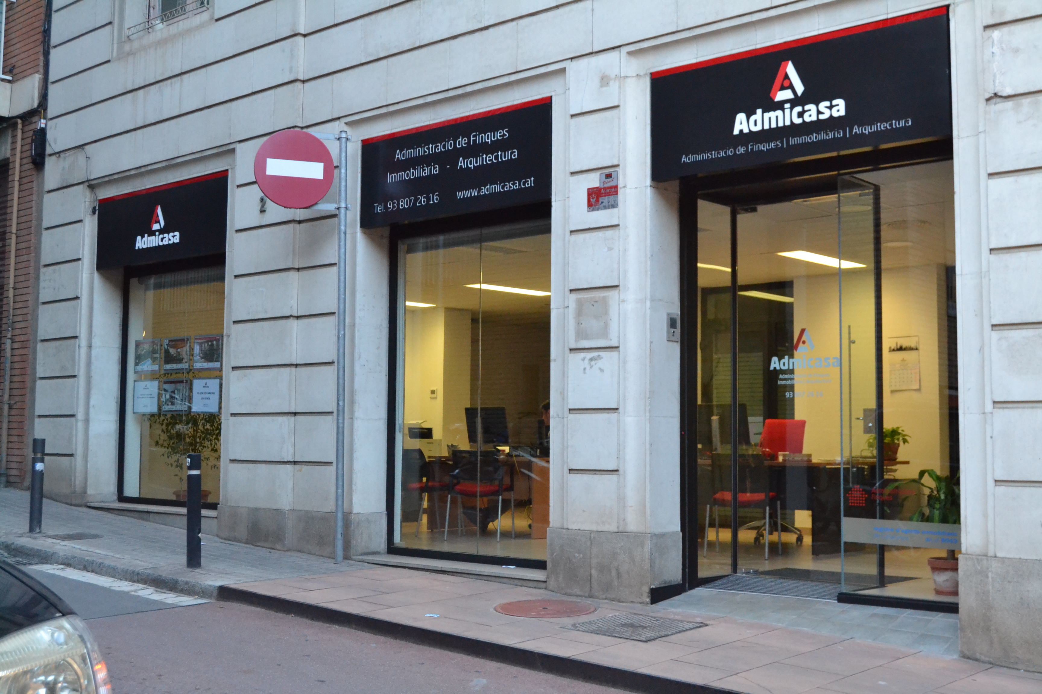 Reforma integral de local para oficina inmobiliaria portada